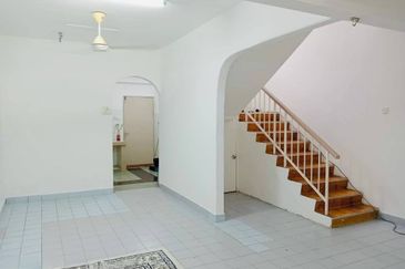 3 Storey Terrace House, Taman Dagang, Ampang