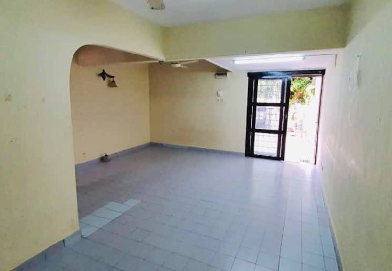 3 Storey Terrace House, Taman Dagang, Ampang