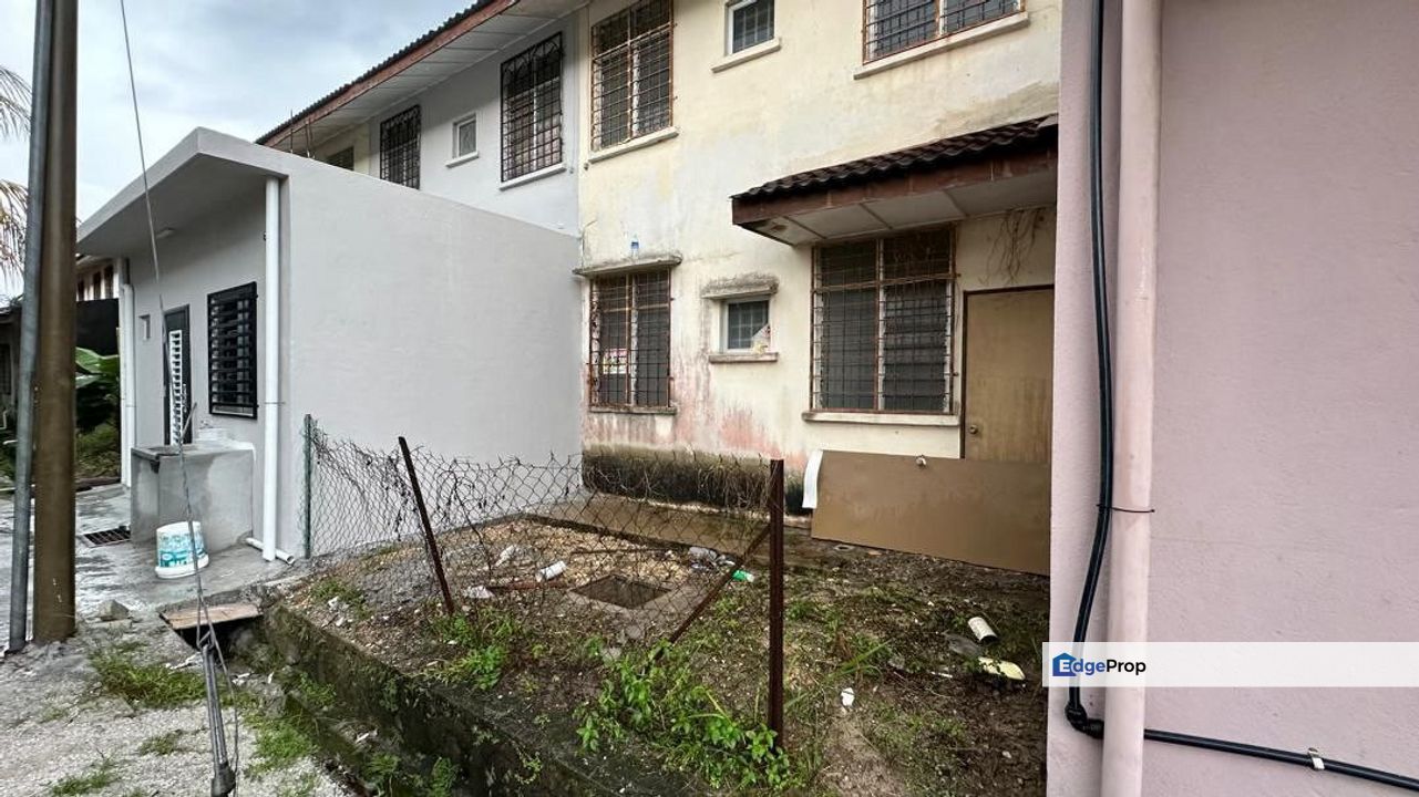 BUKIT SENTOSA JALAN KEMBOJA 4C, RAWANG, Selangor, Rawang