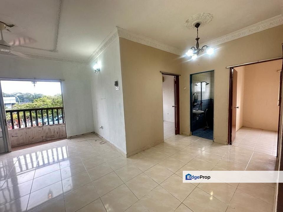 SURIA APARTMENT, DESA PERANGSANG, BLOK D PJS 3/9 TAMAN MEDAN, PETALING JAYA, Selangor, Petaling Jaya