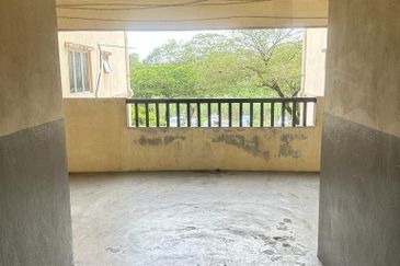 SURIA APARTMENT, DESA PERANGSANG, BLOK D PJS 3/9 TAMAN MEDAN, PETALING JAYA