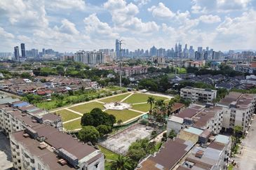 Apartment Taman Cahaya Taman Cahaya Ampang