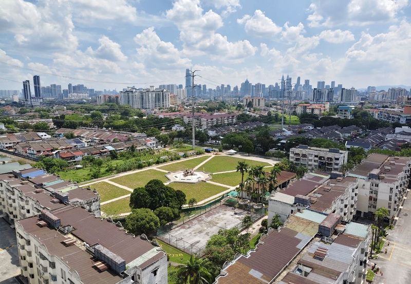 Apartment Taman Cahaya Taman Cahaya Ampang