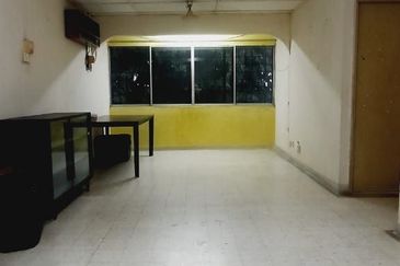Flat M12 Pandan Jaya Ampang