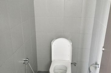 OFFICE SPACE UNIT RADIA BUKIT JELUTONG