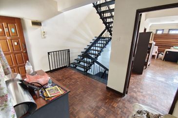 3.5 Storey Taman Kesuma Ampang