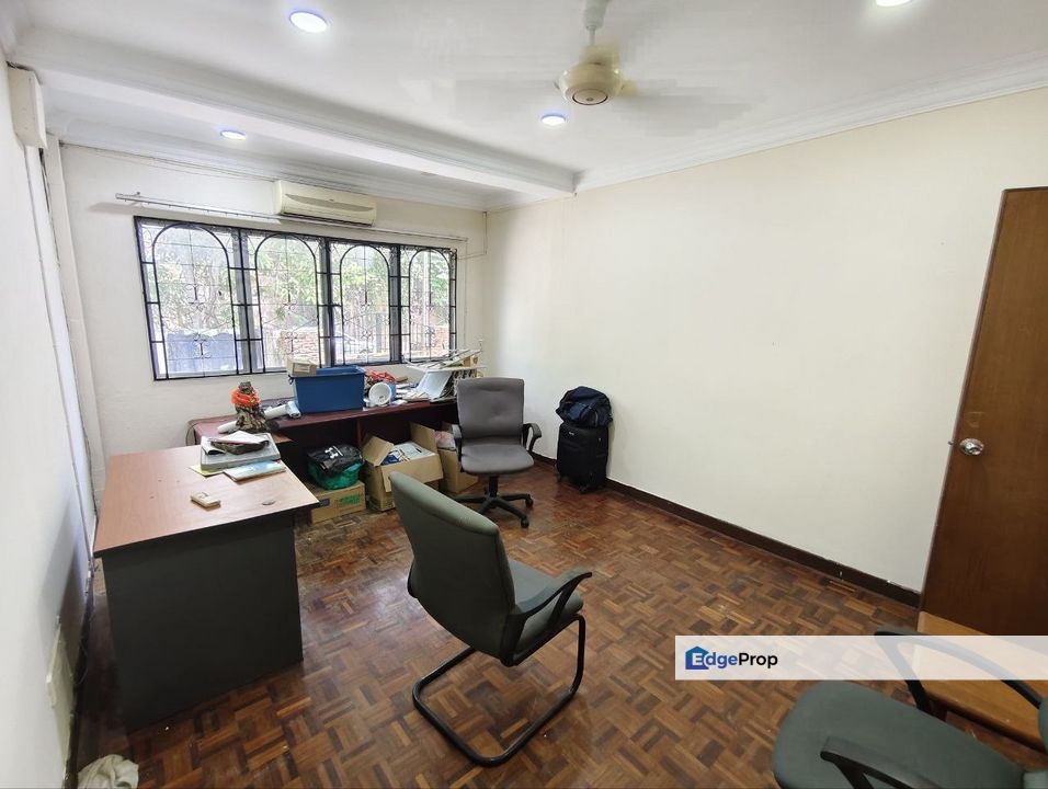 3.5 Storey Taman Kesuma Ampang, Selangor, Ampang