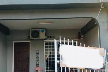 Double Storey Kampung Melayu Tambahan Ampang Selangor
