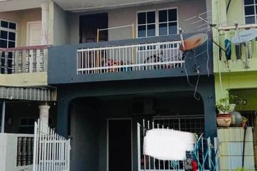 Double Storey Kampung Melayu Tambahan Ampang Selangor