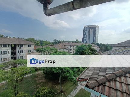 Apartment Impian Top Floor Block F @ Damansara Damai, Petaling Jaya, Selangor., Selangor, Petaling Jaya
