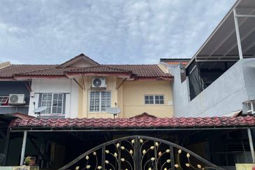 For Sale Double Storey Terrace Facing Open Puncak Alam Fasa 3 Selangor 