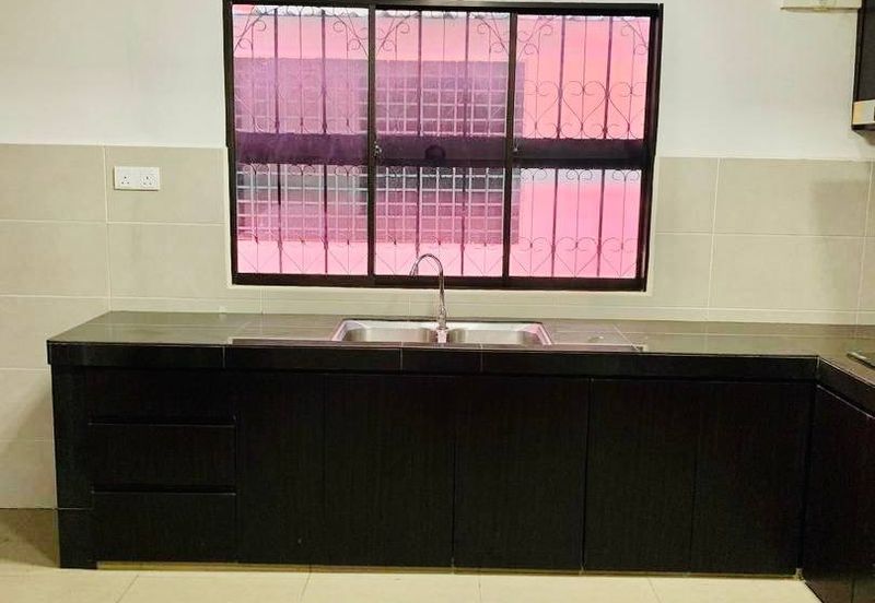 single Storey End Lot Taman Ehsan Kepong,