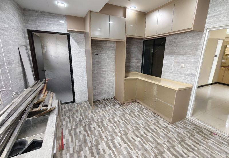 End Lot Double Storey Jalan Gelang Bandar Puteri Klang