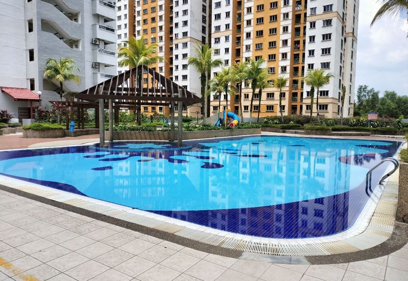 Corner Unit Pelangi Damansara Condominium Mutiara Damansara
