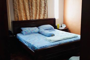 For Sell End Lot Double Storey Terrace House, Taman Bukit Indah, Ampang