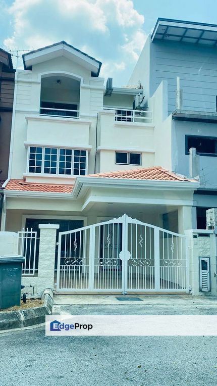 WTS Freehold 3 Storey Terrace House @ Medan Idaman Gombak, Selangor, Gombak