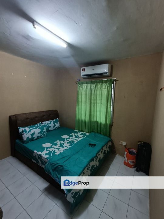 Ground Floor Saujana Apartment, Damansara Damai, Selangor, Damansara Damai