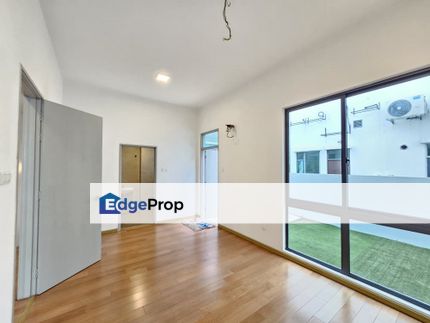 Elegant Freehold Semi-D with Lift & Privacy, Kuala Lumpur, Desa Petaling
