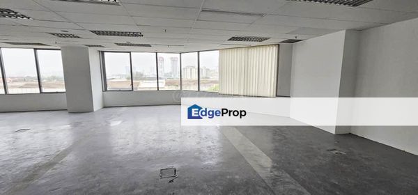 Situated in a convenient location, close to all local amenities, Selangor, Petaling Jaya