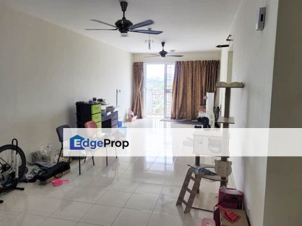 Situated in a convenient location, close to all local amenities, Selangor, Petaling Jaya