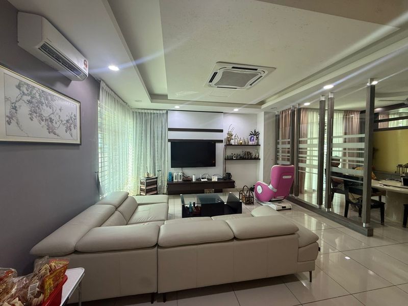 Gated and guarded with pool, gymnasium and other recreation, Penang, Bayan Lepas