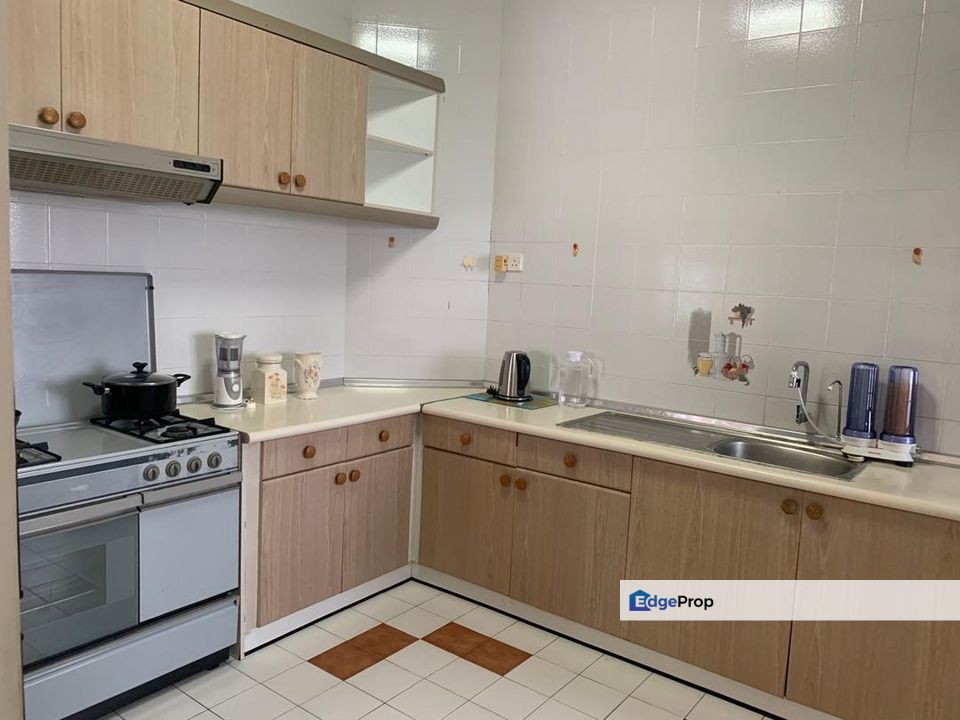 Sea View Condo with 3 balconies, Penang, Tanjung Bungah