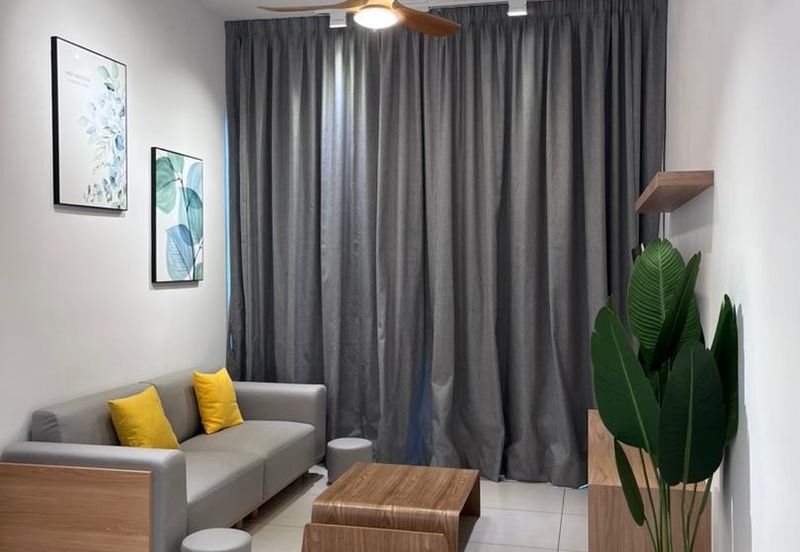 Queens Residences Q2