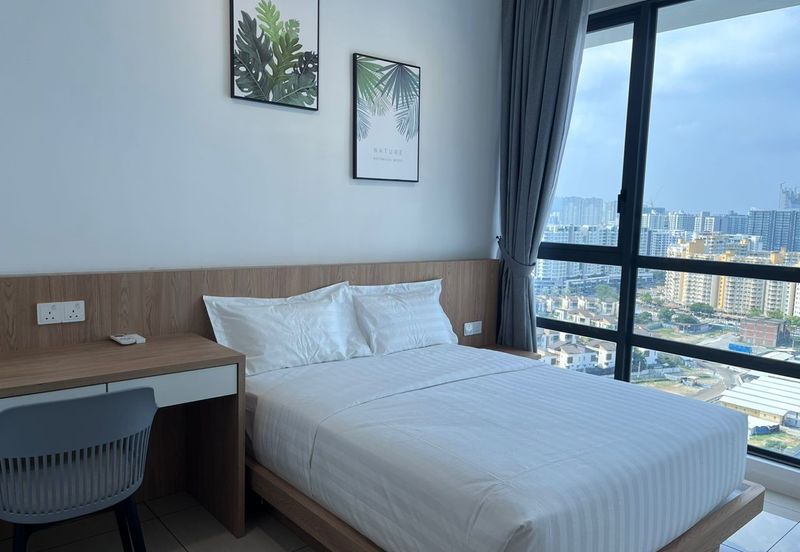 Queens Residences Q2