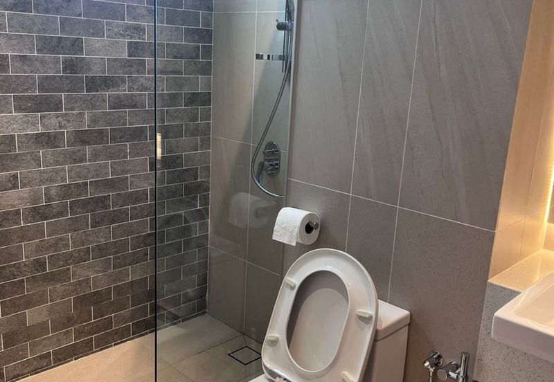 Queens Residences Q2