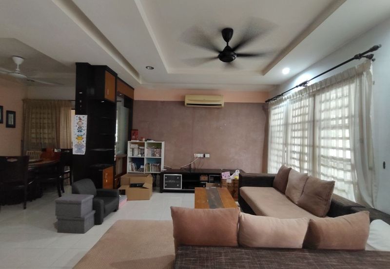 Lorong Suria Aman 10