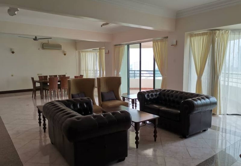 Silverton Condominium (Menara Perak)