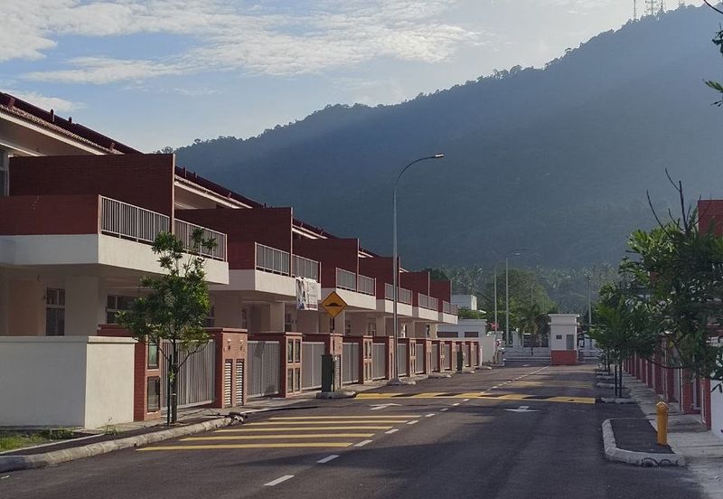 Aston Park East (Taman Aston)