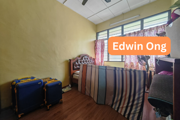 Nice Double Storey Terrace House (Intermediate) at Gelugor for Sale