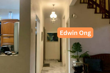 Nice Duplex Apartment at Mutiara Court for Sale