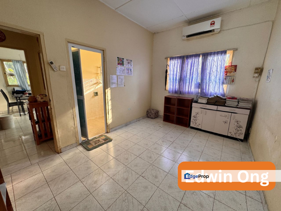 (Jalan Sungai Kelian) 3 Storey Terrace at Tanjung Bungah for Sale, Penang, Tanjung Bungah