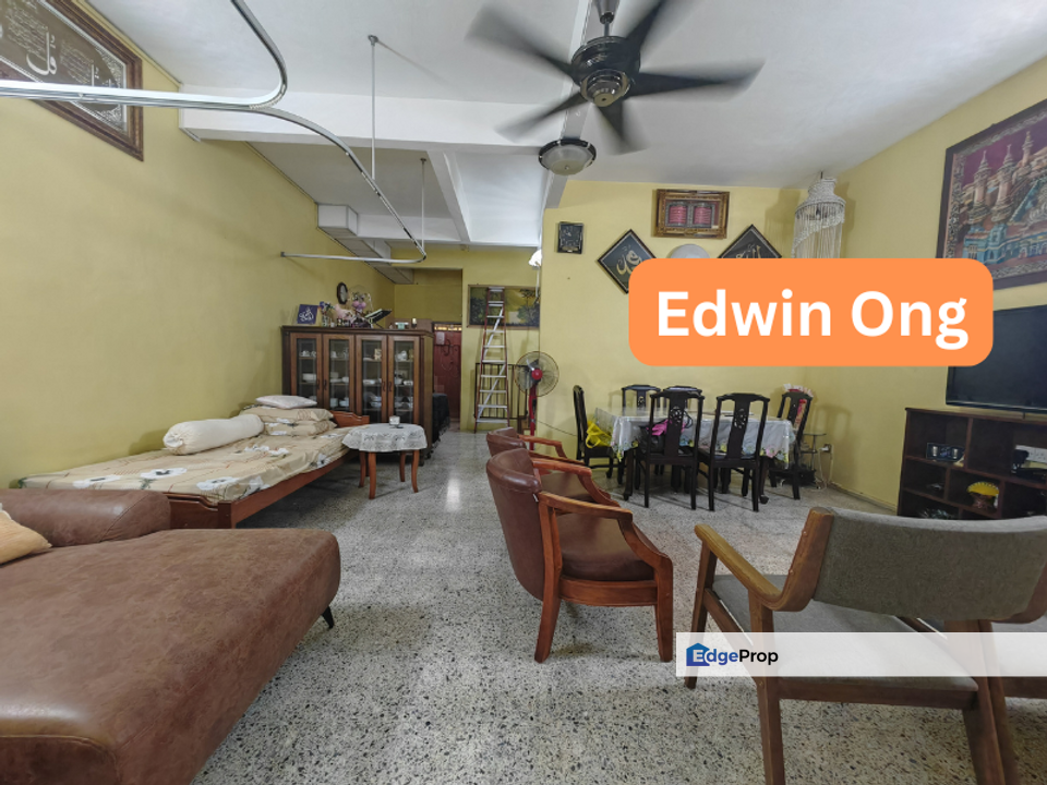 (Jalan Pantai Jerjak) Nice Double Storey Terrace House (Intermediate) at Gelugor for Sale, Penang, Batu Uban