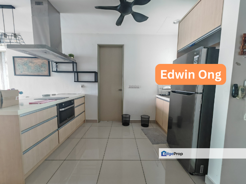 (Southbay Plaza) Beautifully Renovated and Furnished Unit Available at Batu Maung, Penang, Batu Maung