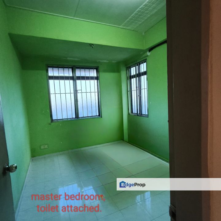 (Desa Ara) 5-Storey Building with 1 covered carpark at Sungai Ara for Sale, Penang, Sungai Ara