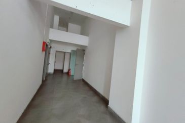 ANSON CUBE GROUND FLOOR WITH MEZANINE GEORGETOWN GOOD FOR INVESTMENT