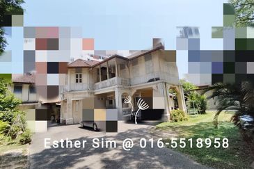 Heritage Bungalow House in Gurney