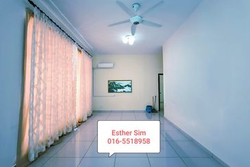 Worth Buy Semi-Detached House Renovated Unit @ Taman Vila Indah