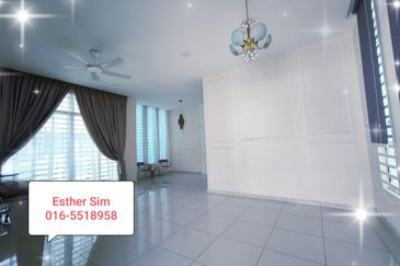 Worth Buy Semi-Detached House Renovated Unit @ Taman Vila Indah