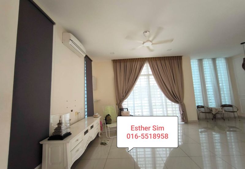 Worth Buy Semi-Detached House Renovated Unit @ Taman Vila Indah