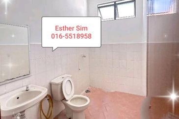 Bungalow House For Sale in Raja Uda