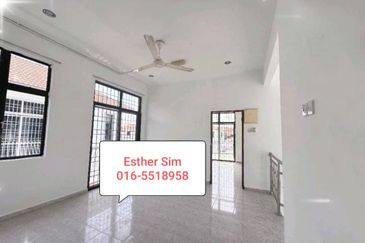 Bungalow House For Sale in Raja Uda