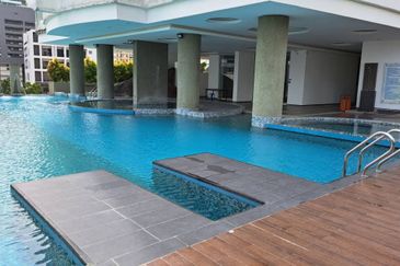 H Residence (One Ritz Residence)