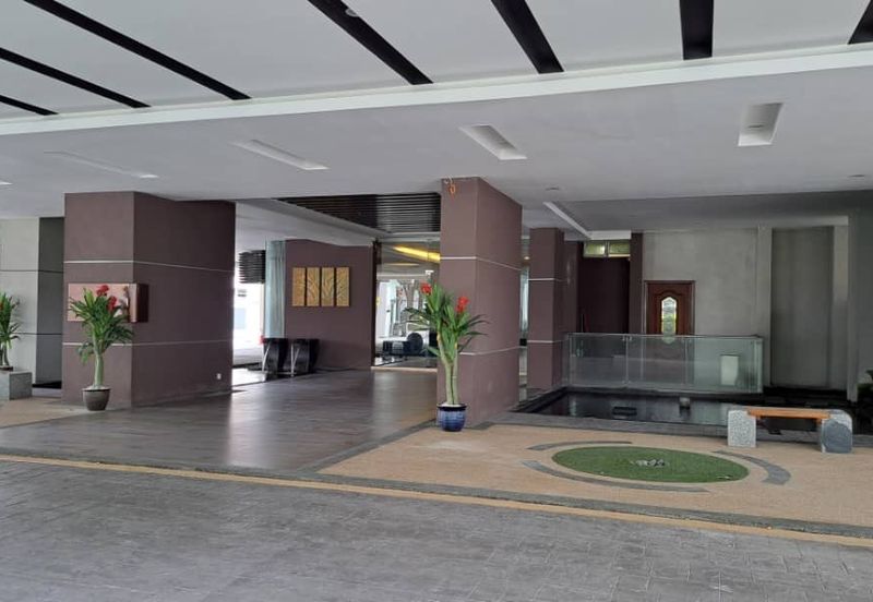 H Residence (One Ritz Residence)