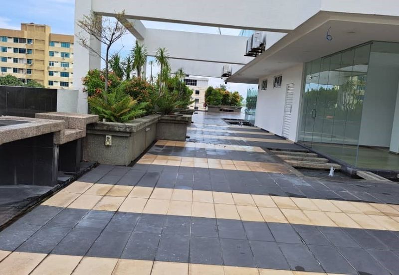 H Residence (One Ritz Residence)