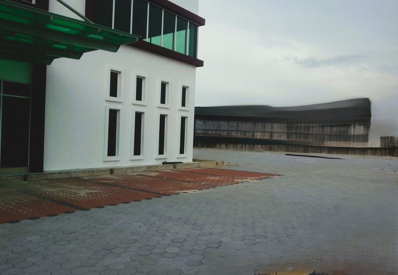 Big Space Container Parking Warehouse/Factory In Bukit Minyk Industry For Rent