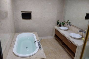 The Suites @ Waterside(Straits Quay)